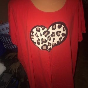 Red pajama shirt with leopard heart